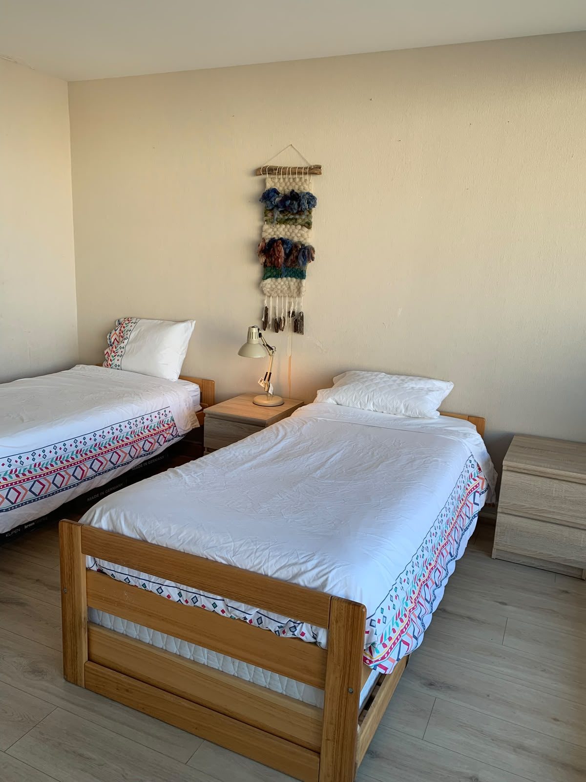 Tercer dormitorio, con dos camas — Departamento 601, Condominio San Alfonso del Mar